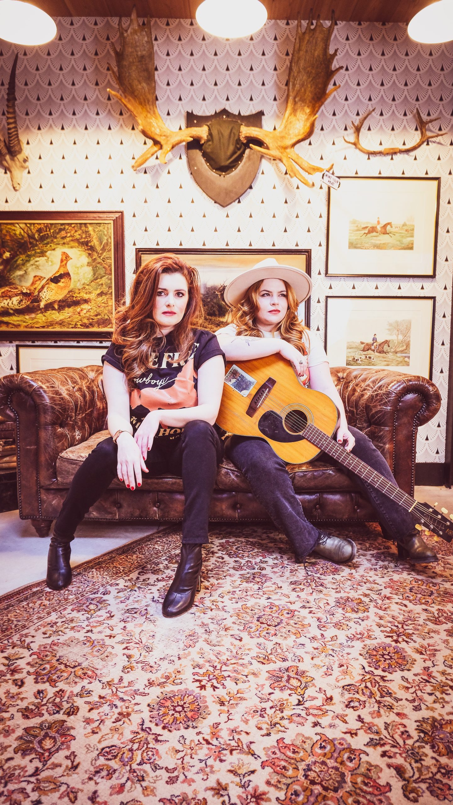 Cassie&Maggie high res © Weltenklang