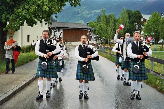 Red Eagle Tyrolean Pipe